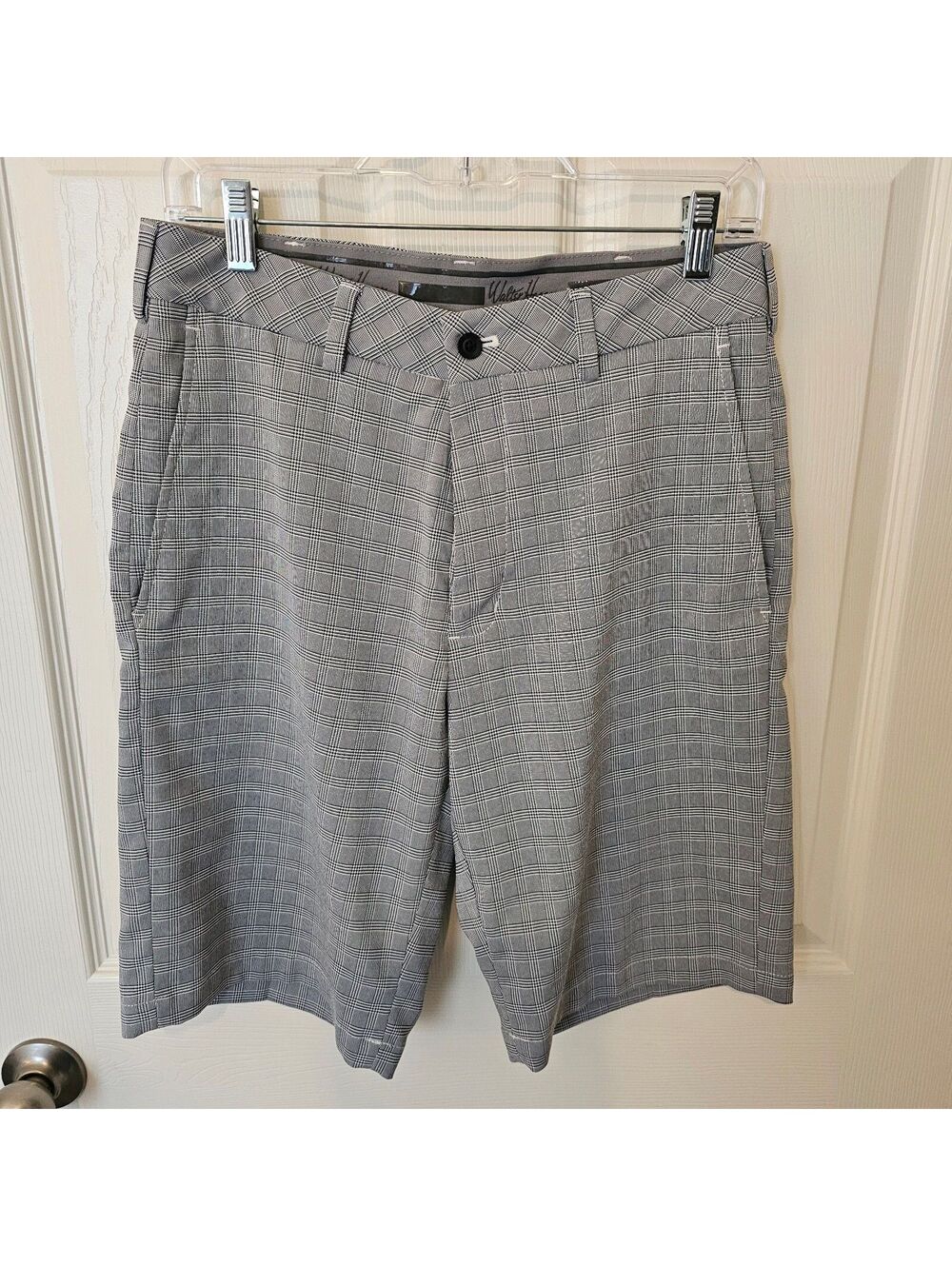 Walter Hagen Men Golf Shorts Sports Athleisure Black & White Plaid size 30 waist
